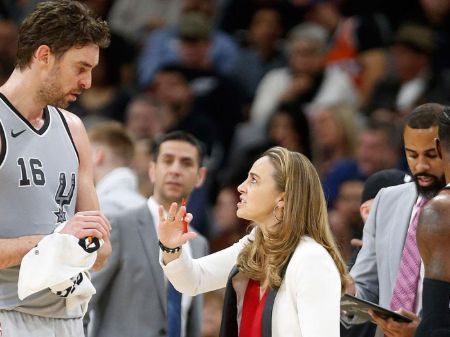 Becky Hammon treinadora