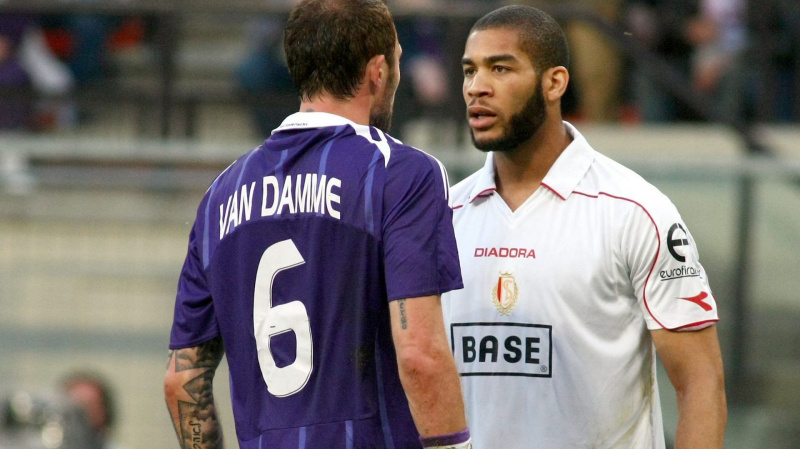 Van Damme in Onyewu