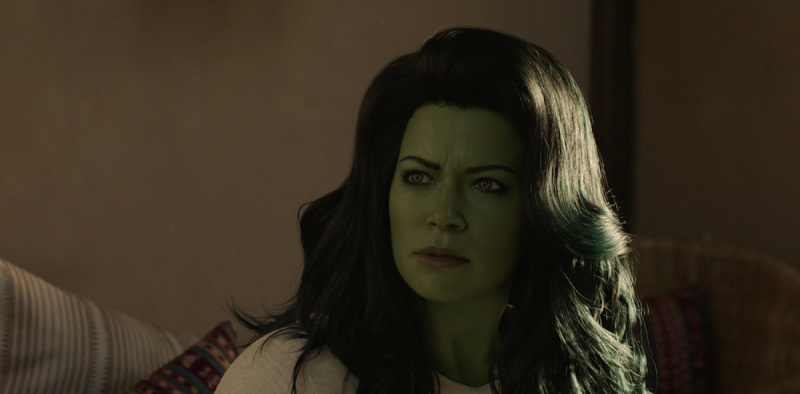   Tatiana Maslany kaip She-Hulk filme „She-Hulk: Advokatas“, kuris gali gauti 2 sezoną