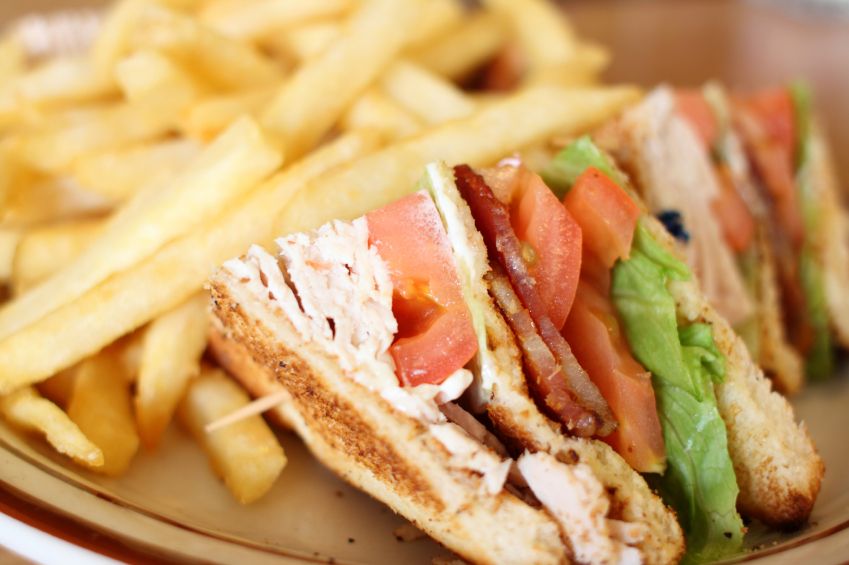 Recettes pour des prises incroyablement délicieuses sur un club sandwich