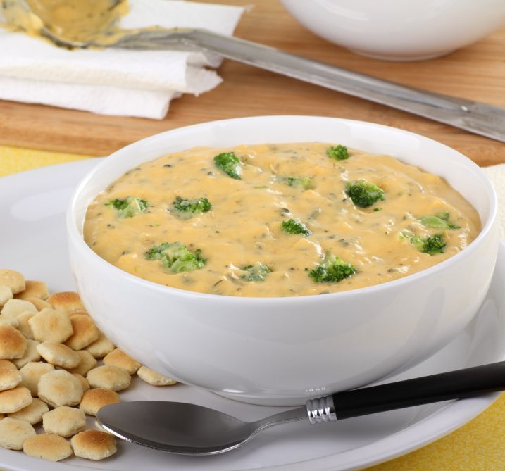 Brokkoli Cheddar Suppe