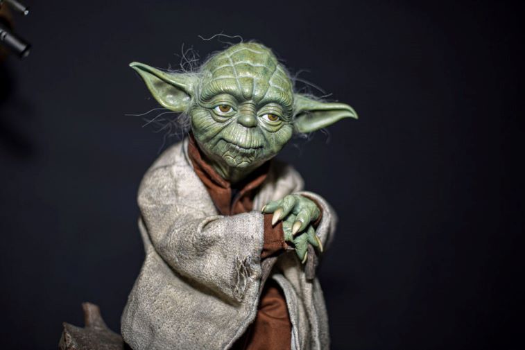 En statue av Yoda