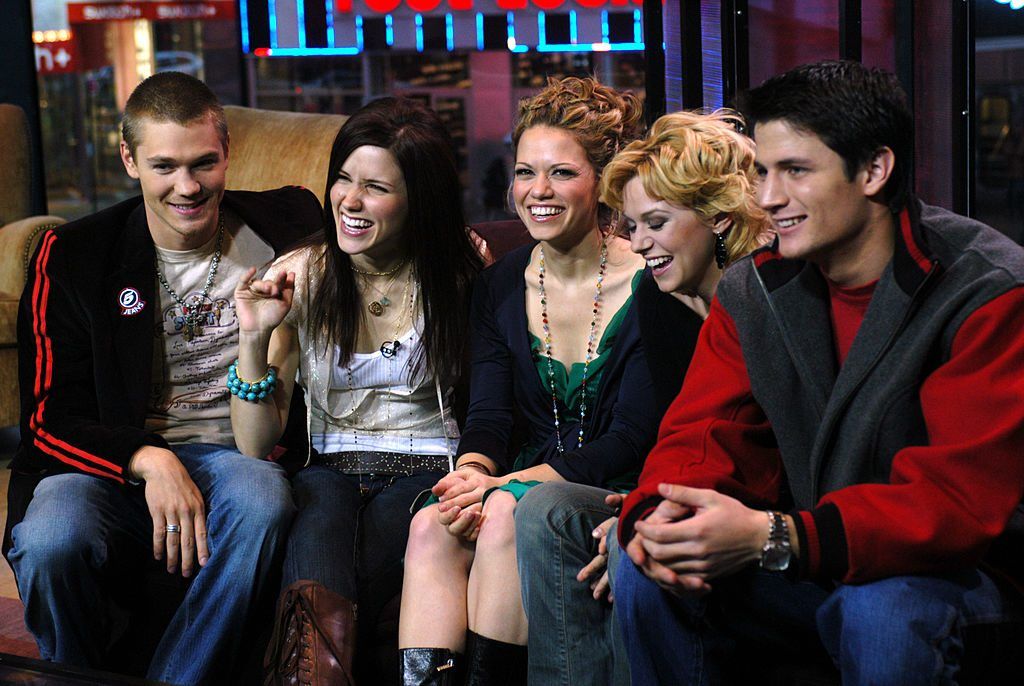 One Tree Hill: Elenco se reúne para projeto misterioso - AdoroCinema